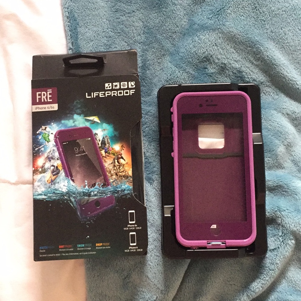 iPhone 6/6s lifeproof Case purple